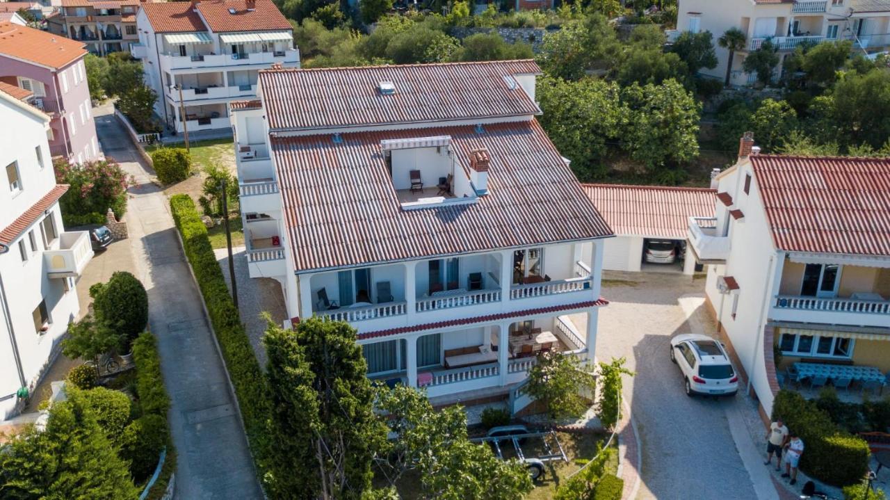 Apartmani Devcic Palit 외부 사진